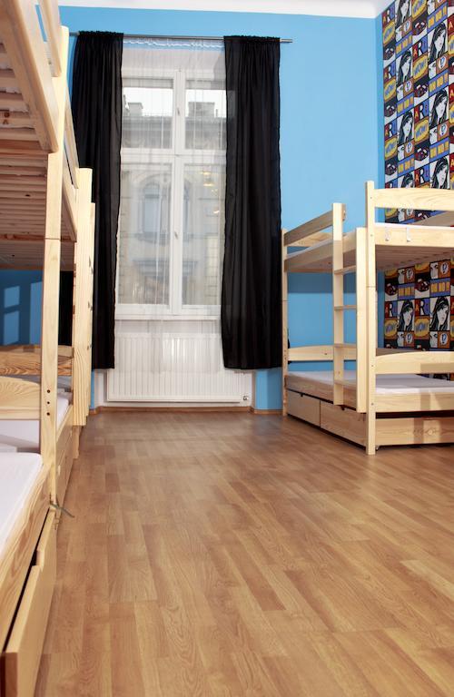 Pillows Party Hostel 크라쿠프 객실 사진
